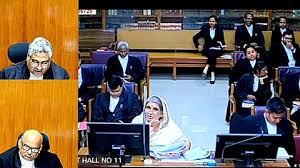Chemistry Professor Mamta Pathak argues her case | Image| Bar and Bench